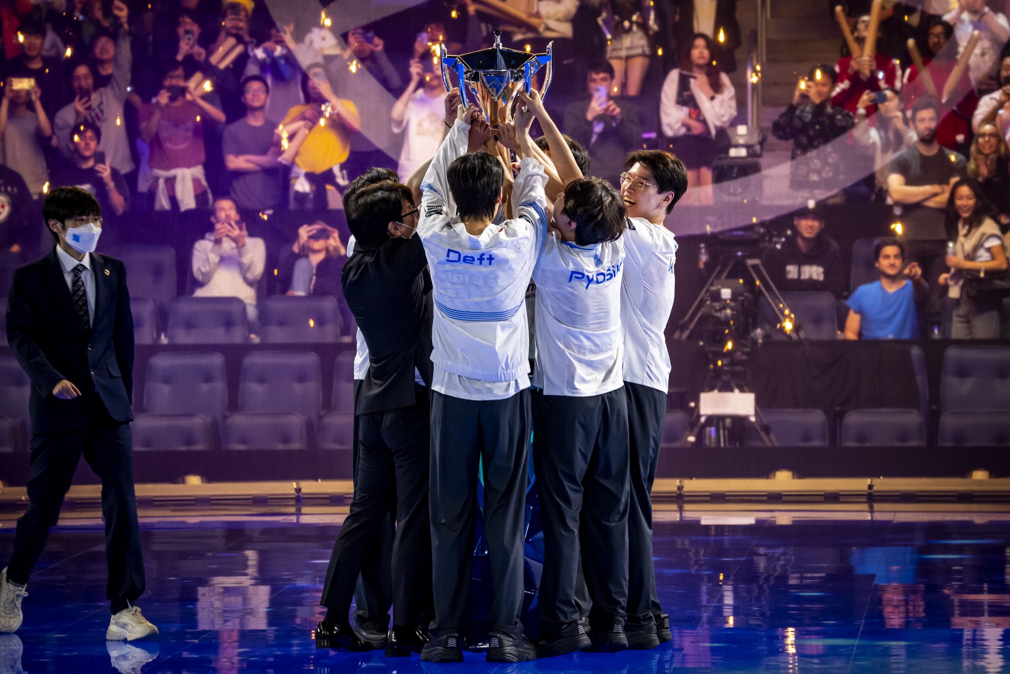 South Korea’s DRX Crowned League of Legends World Champions